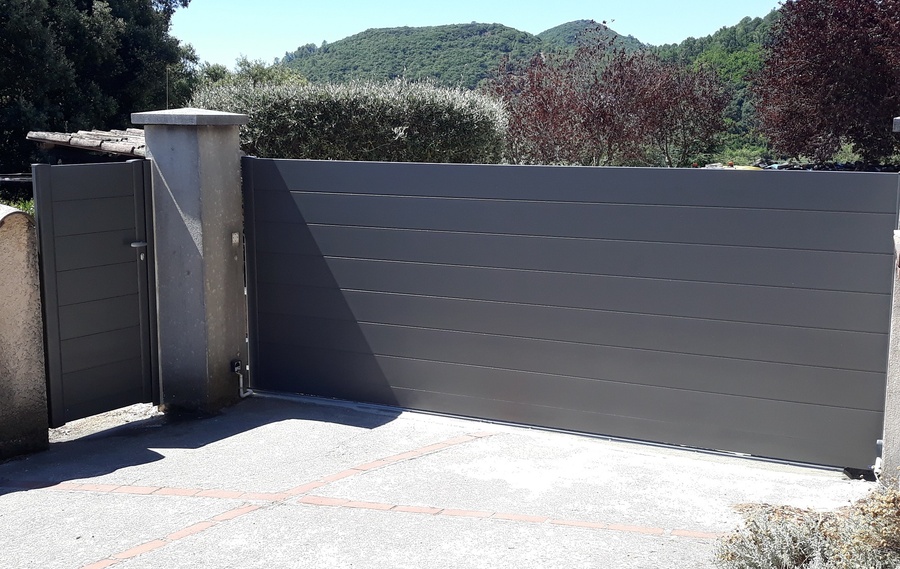 Nos modèles de portails ALU à La Souterraine